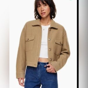 Aritzia Wilfred Free Autumn Shirt Jacket in Taupe Beige, Size Small, BNWT